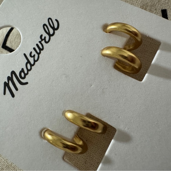 Chunky Double Huggie Hoop Earrings | Madewell | Gold - Picture 7 of 7
